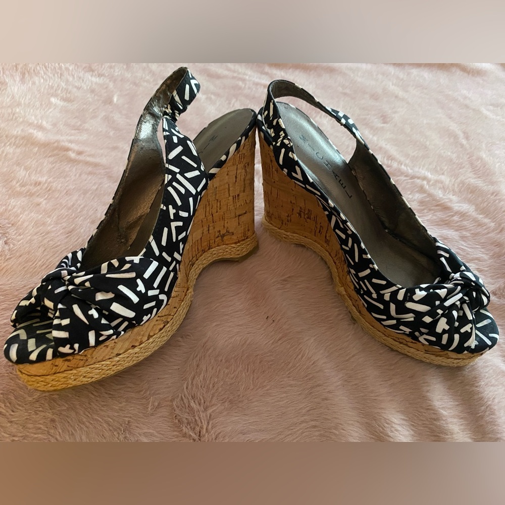 Beautiful black and white color wedge sandals